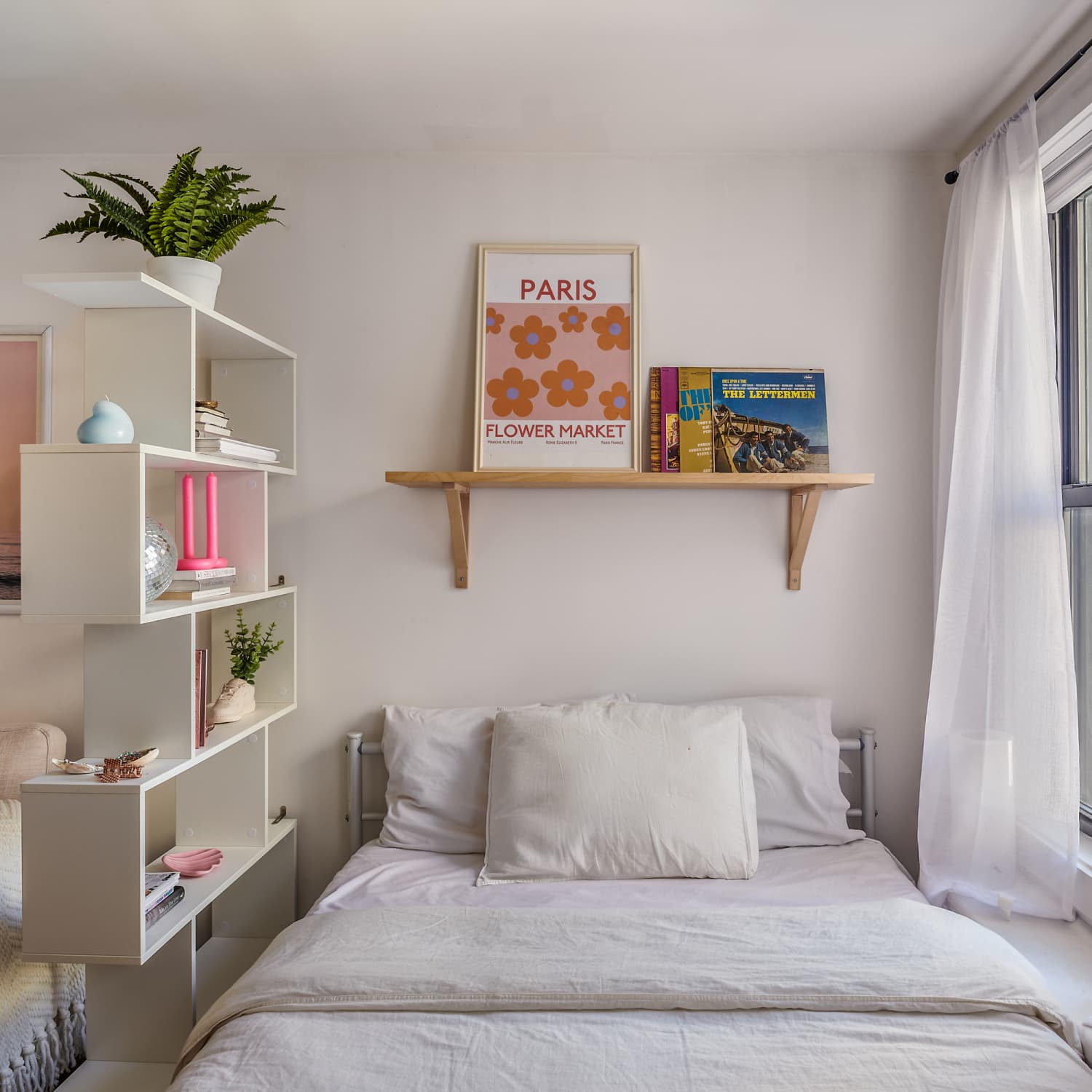 Shelves 2025 above bed